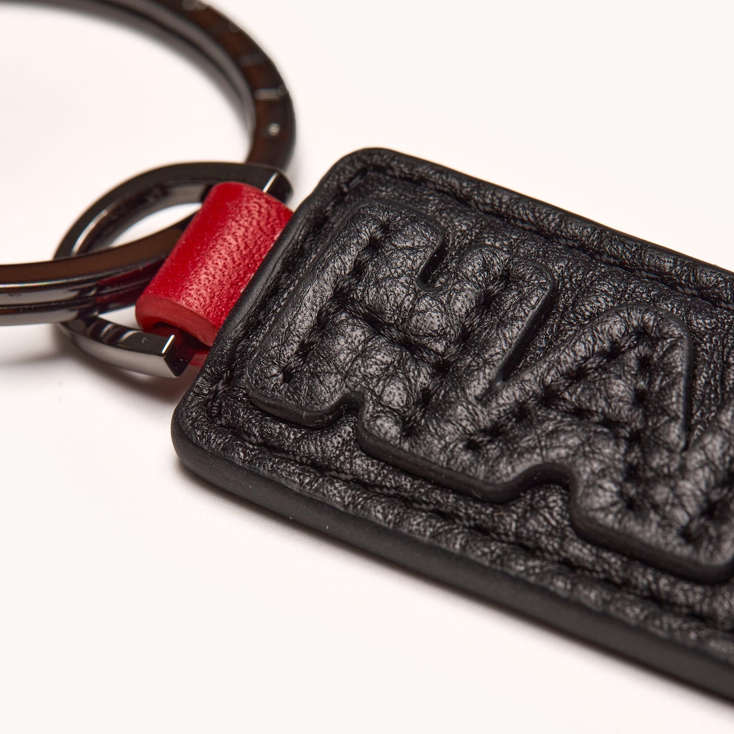 Hammitt Key | Black/Gunmetal