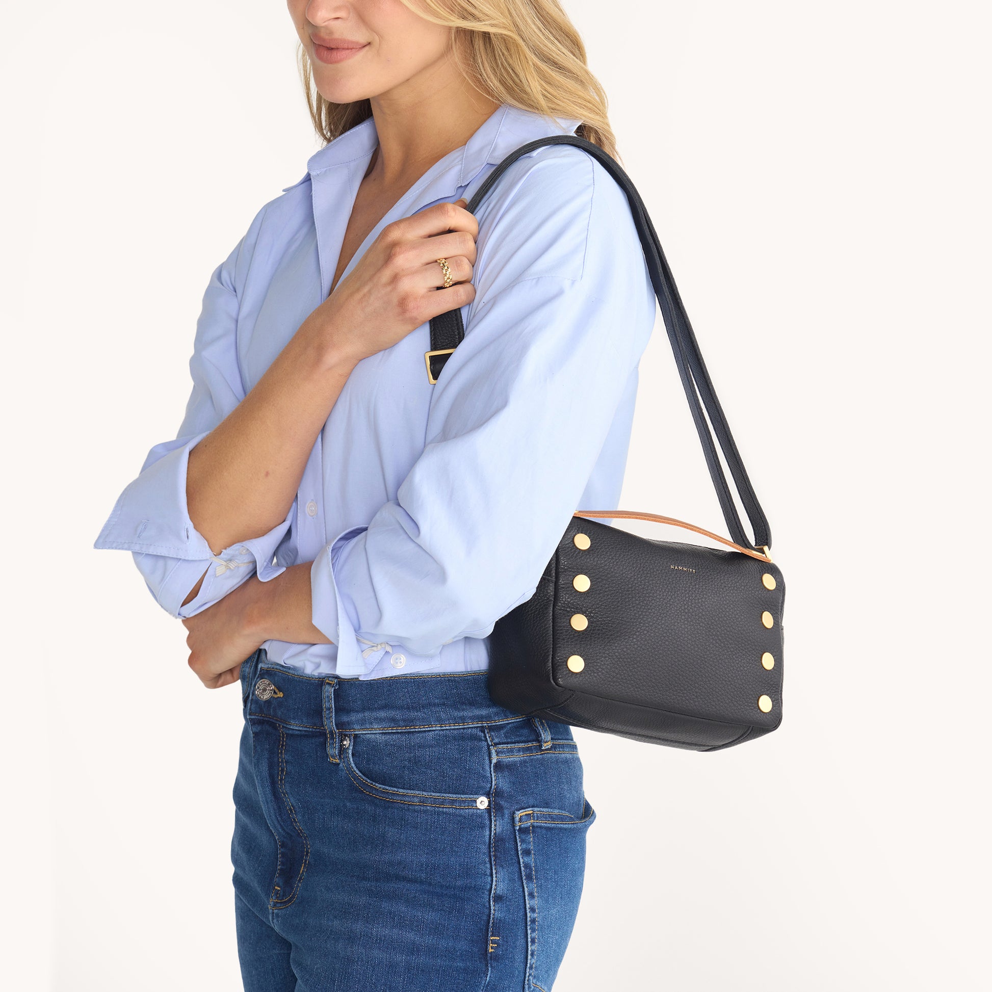 Evan-Crossbody-Sml-North-End-Model-View-3