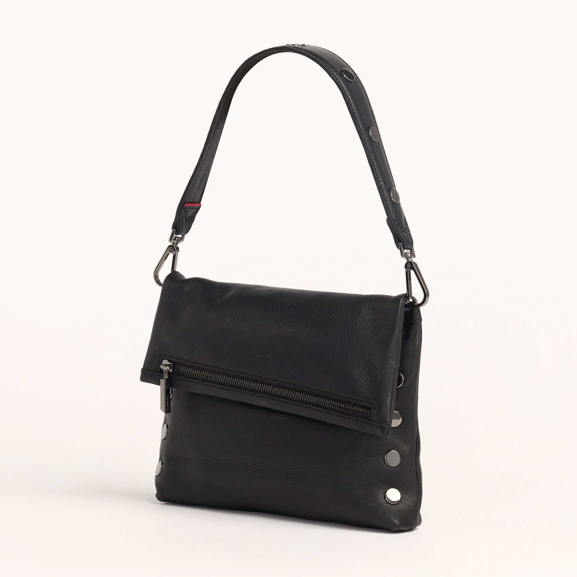 Riveted-Shoulder-Strap-Black-GM-Bag-view