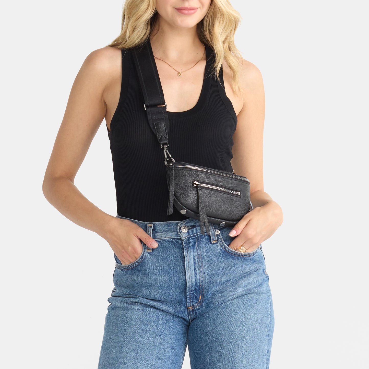 Charles-Crossbody-Sml-Black-GM-Model-View