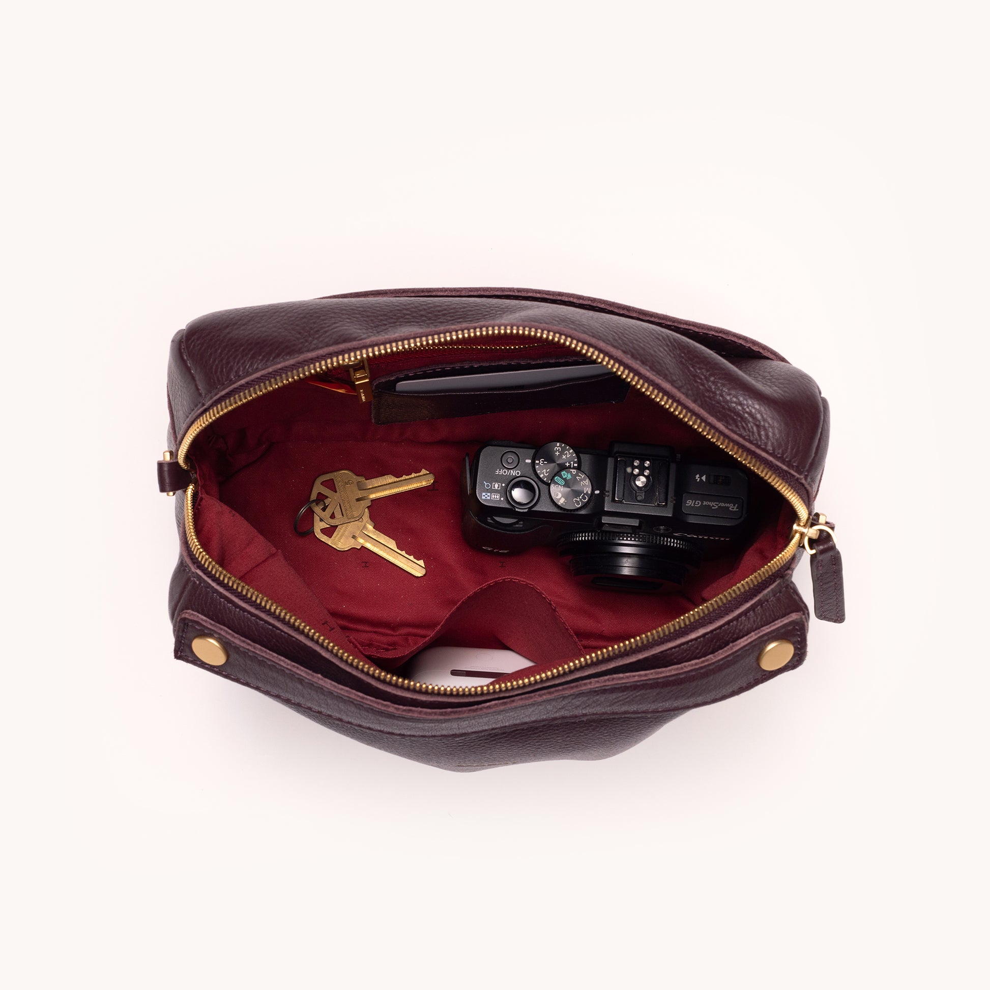 Evan-Crossbody-Med-Cabernet-Pebble-Inside-View