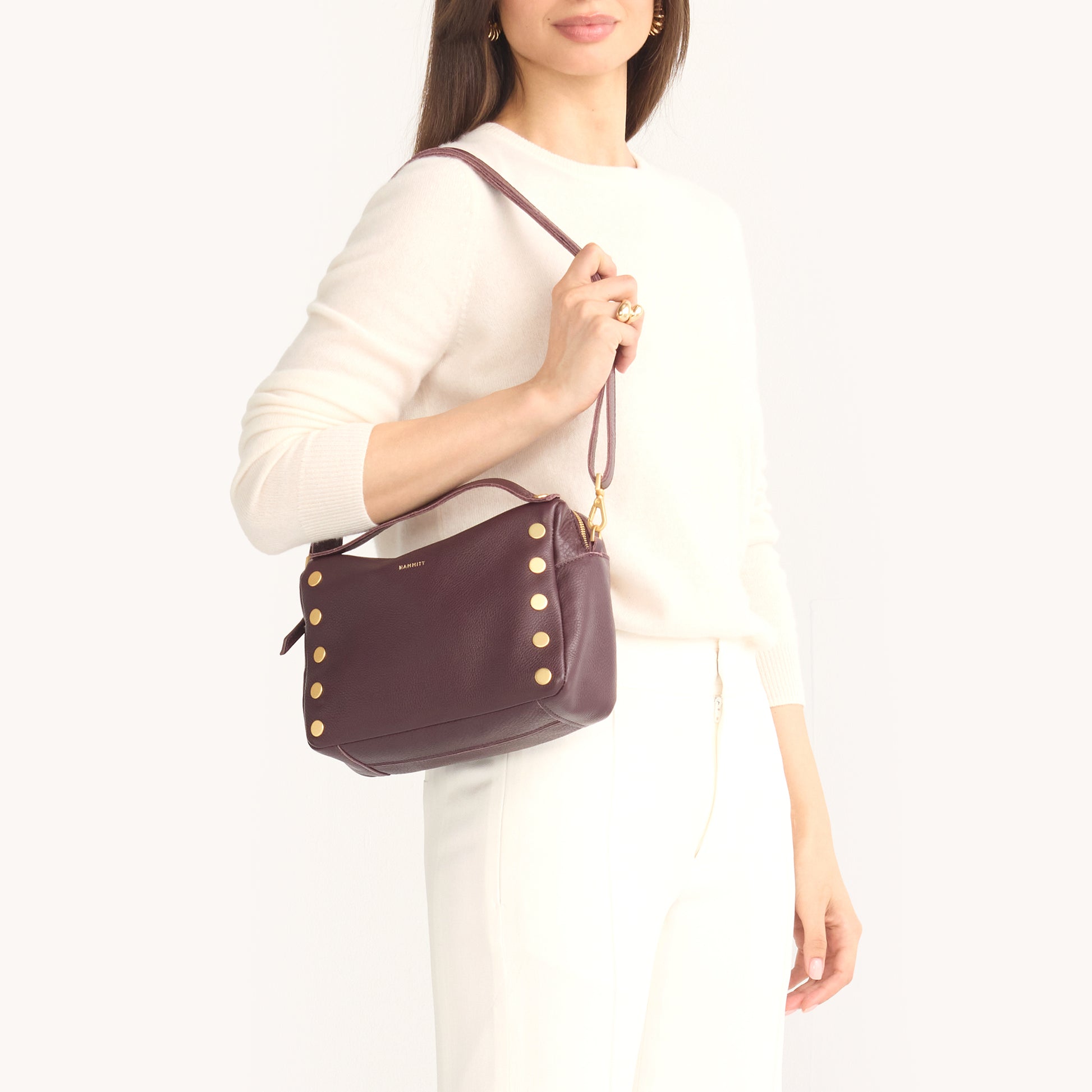 Evan-Crossbody-Med-Cabernet-Pebble-Model-View