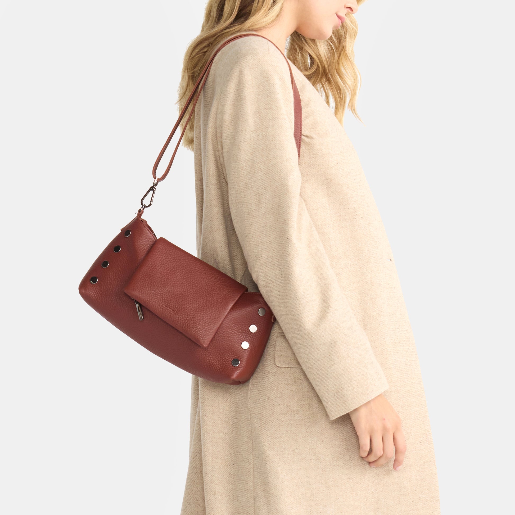 VIP-Satchel-Baroque-Brown-Model-View