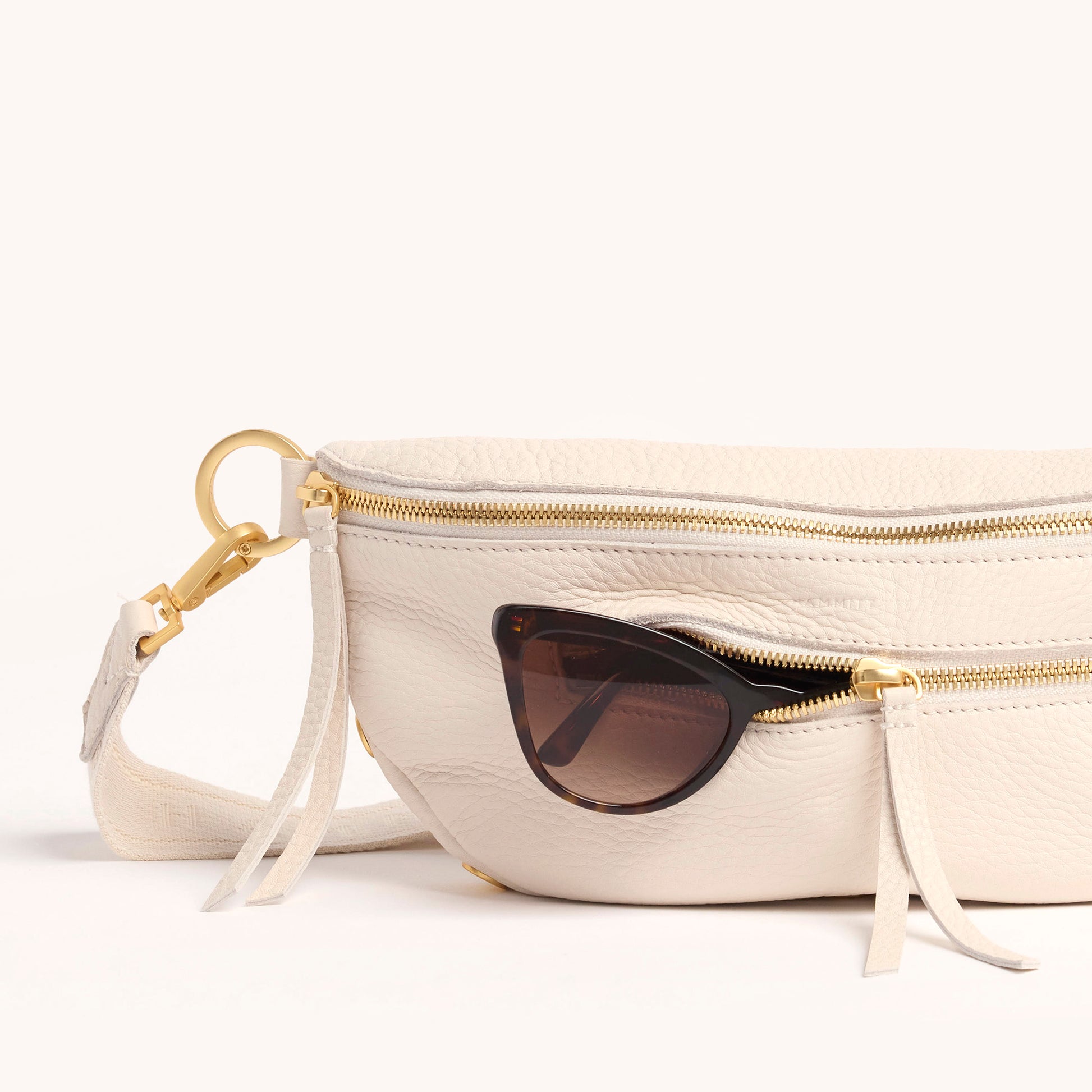 Charles-Crossbody-Med-Calla-Lily-White-BG-Front-View-Detail