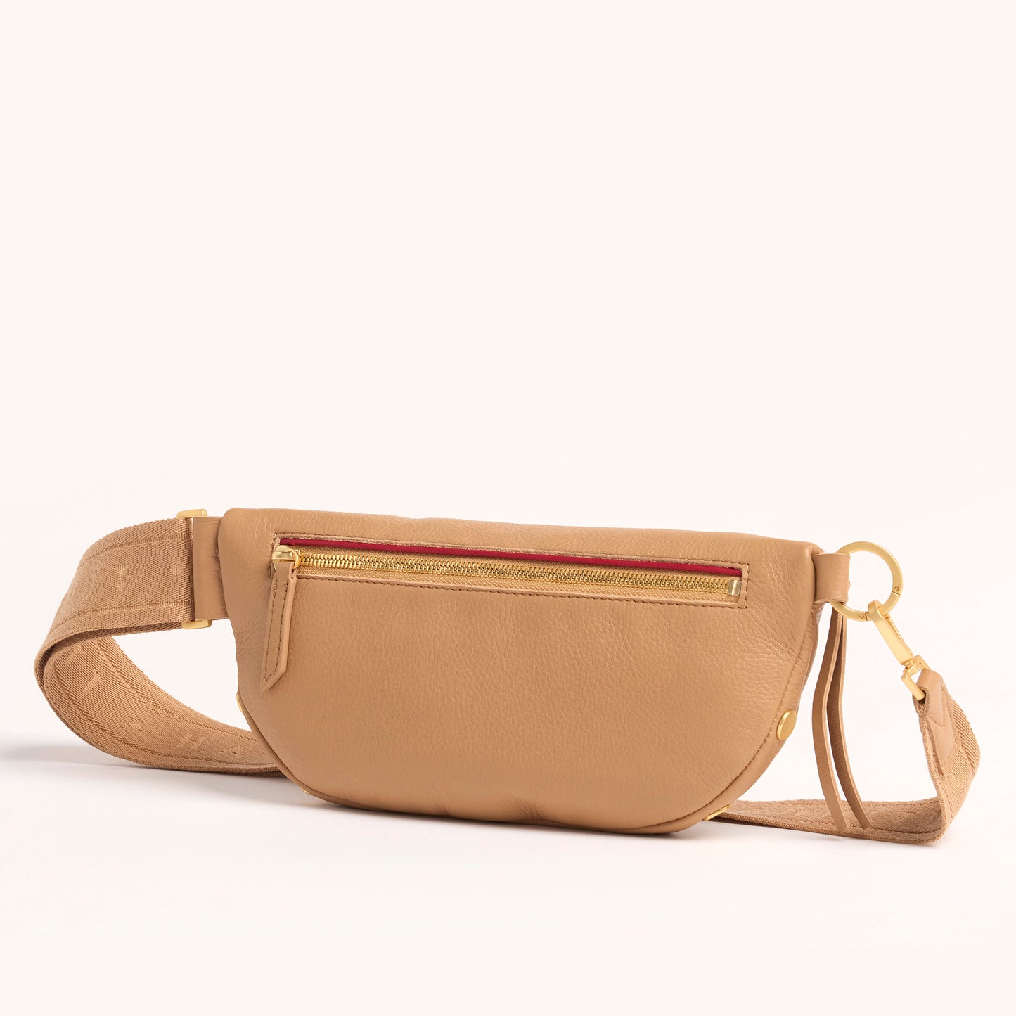 Charles-Crossbody-Med-Toast-Tan-BG-Detail-View