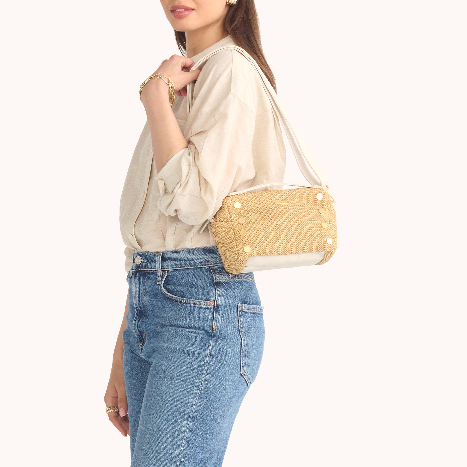 Evan-Crossbody-Sml-Calla-Lily-White-Raffia-BG-Model-View