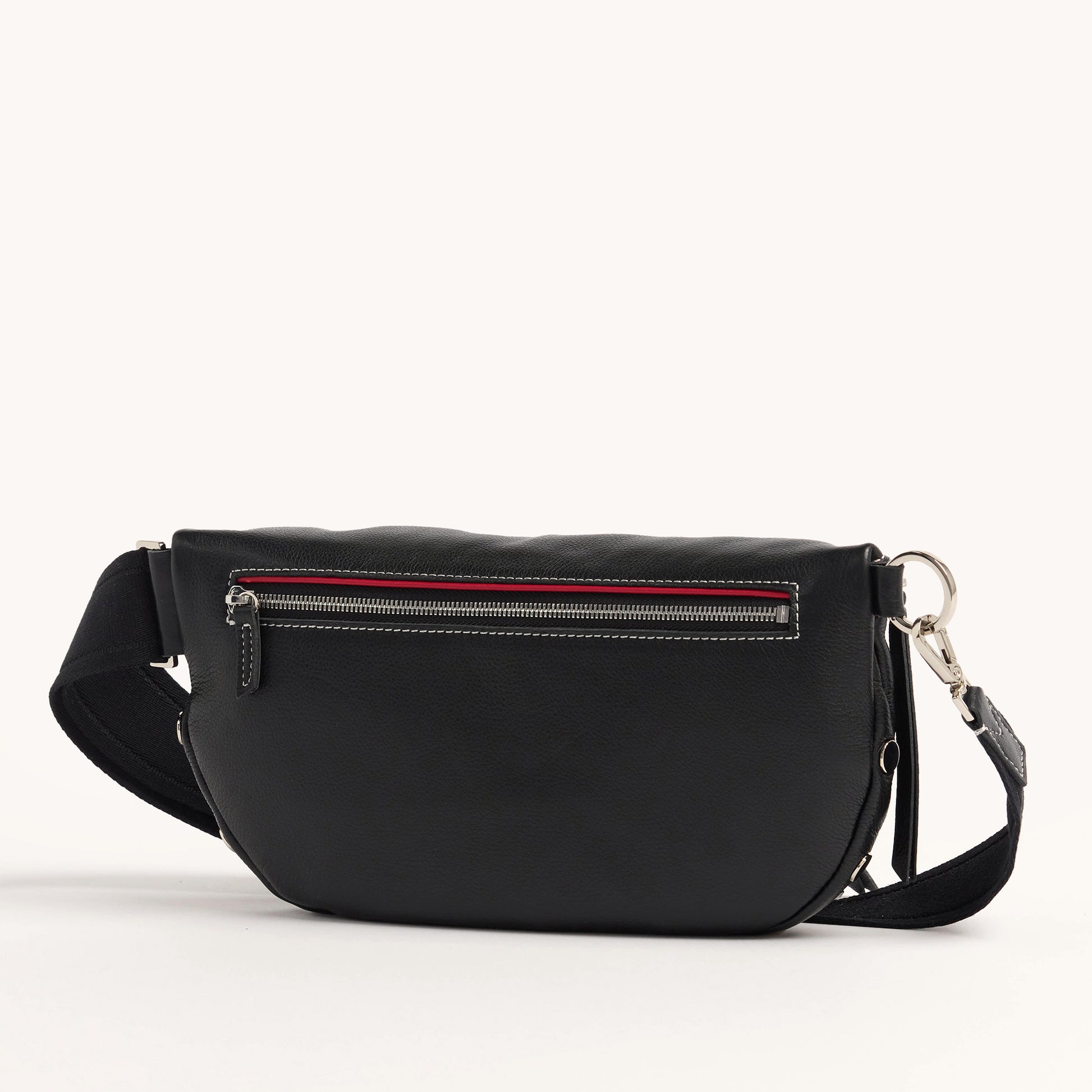 Charles-Crossbody-Lrg-Tempo-Black-Detail-View