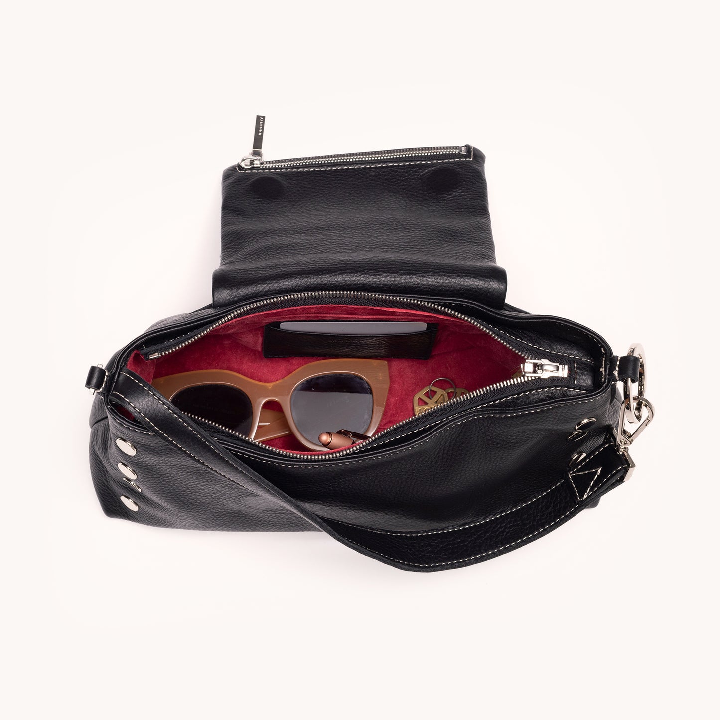 VIP-Satchel-Tempo-Black-Inside-View